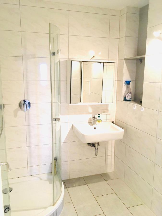 Gemuetliches Zimmer 20 Min Vom Frankfurt Hbf 1 Langen  Extérieur photo